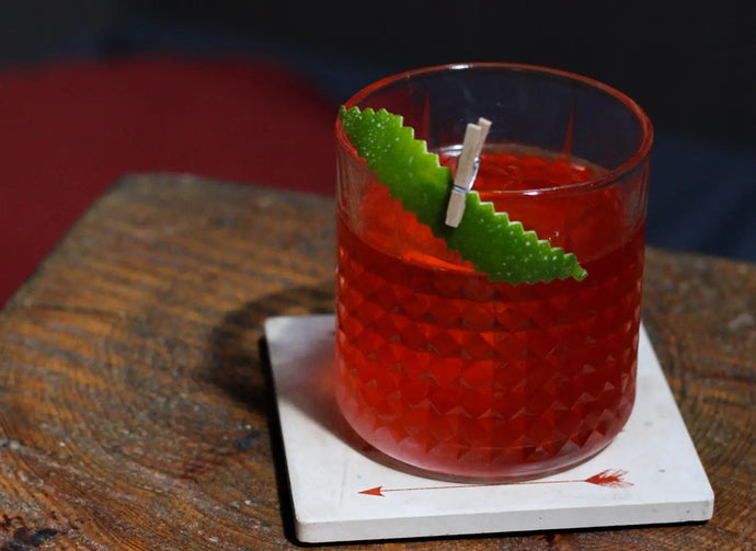 𝐈'𝐦 𝐣𝐮𝐬𝐭 𝐚 𝐥𝐢𝐥 𝐛𝐮𝐳𝐳𝐞𝐝⁣ Baijiu Cocktail
