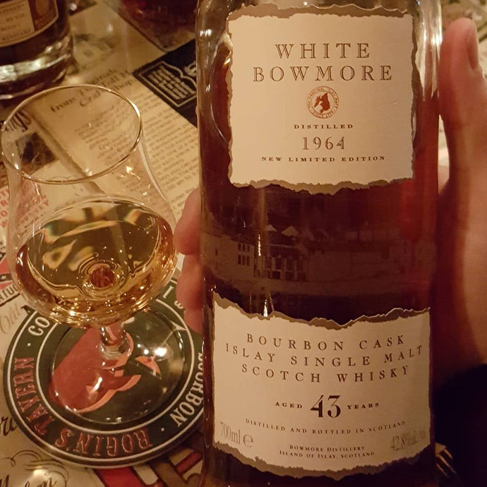 White Bowmore 1964, 43 years, b.2008, 532/732, 42.8% abv.