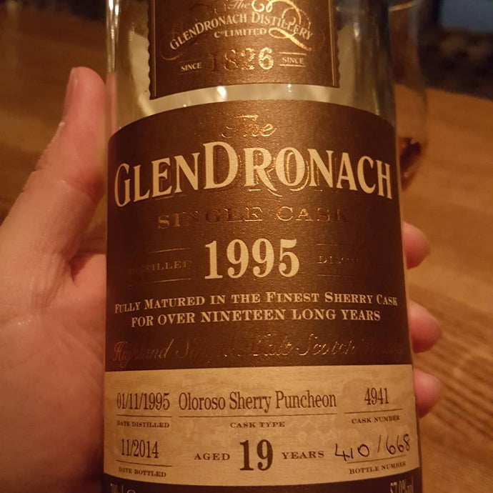 Glendronach Single Cask, 19 years, 1995-2014, Oloroso Sherry Puncheon, Cask 4941, 410/668, 57.0% abv.