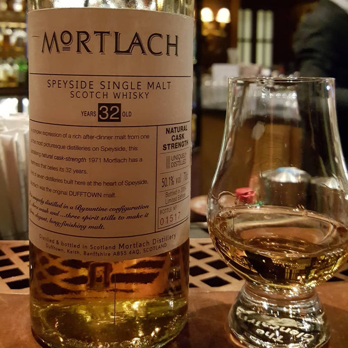 Mortlach 32yo, 1971-2004, Ex-bourbon casks, 1517/2169, 50.1% abv.