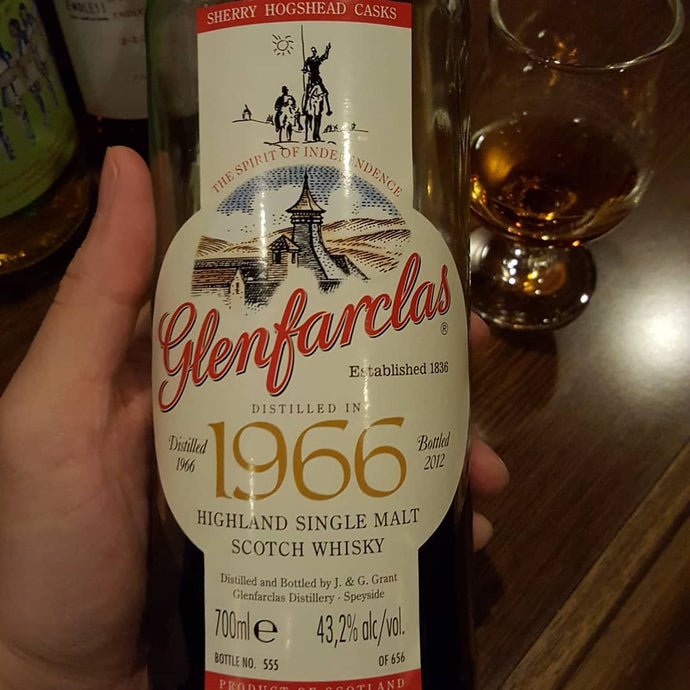 Glenfarclas 1966-2012, Sherry Hogshead No. 2603 & 2604 (filled 22.04.1966) and No. 3551 & 3552 (filled 03.06.1966), bottled 28.09.2012, 555/656, 43.2% abv.