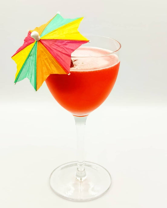 Raspberry Pineapple Daiquiri⁣