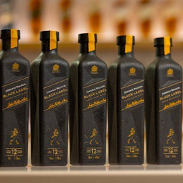 Johnnie Walker Debuts New On-Trade Paper Bottle