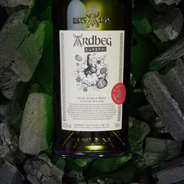 Ardbeg Honors Enthusiasts Committee's 25th Anniversary With A Eureka! Moment