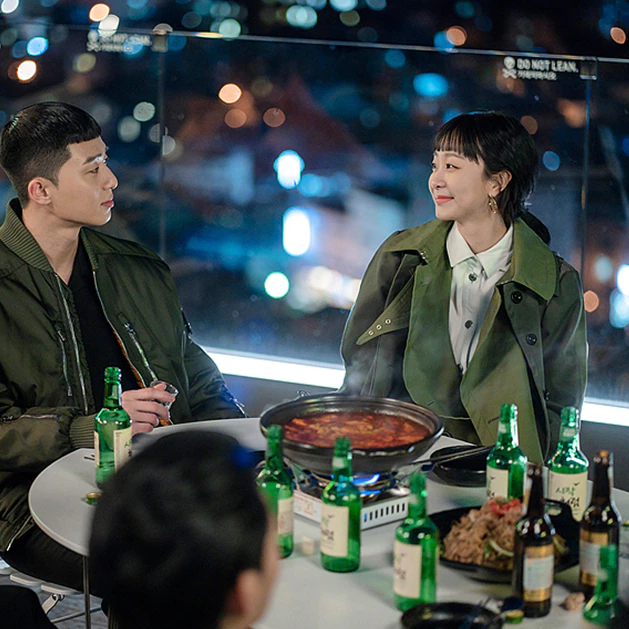 Why Is Soju Always In Green Bottles? The Backstory Behind the Liquor’s Green Glow
